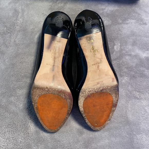 Cole Haan Chelsea pump, black patent - Picture 5 of 5